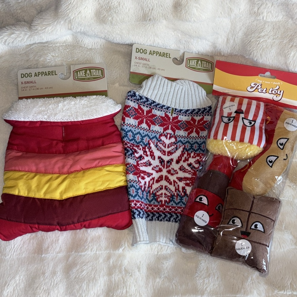 Dog Puffer Retro Jacket Pet Knit Vest Colorful Movie Set Chew Toys Size XS